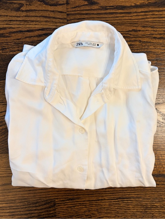 Zara Tops - Zara Silky Button-Up Blouse – White – Size M